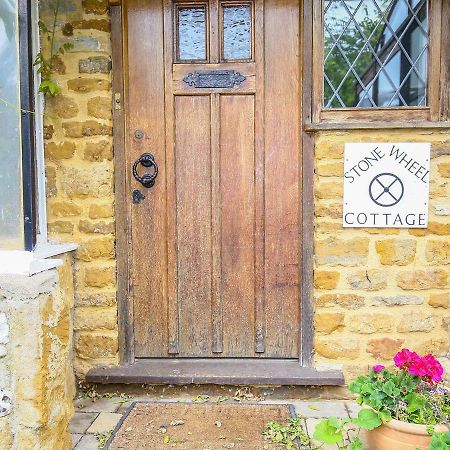 Stone Wheel Cottage Hook Norton Экстерьер фото