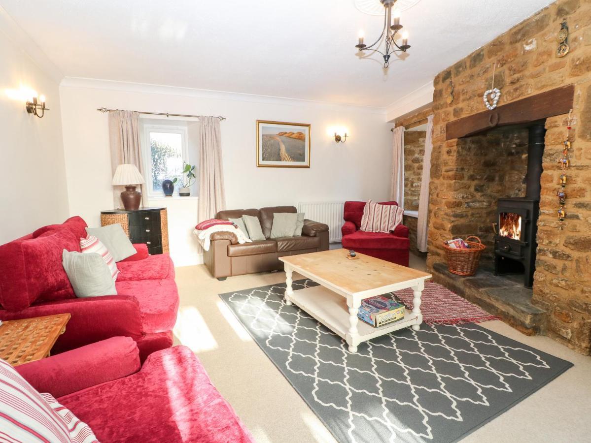 Stone Wheel Cottage Hook Norton Экстерьер фото