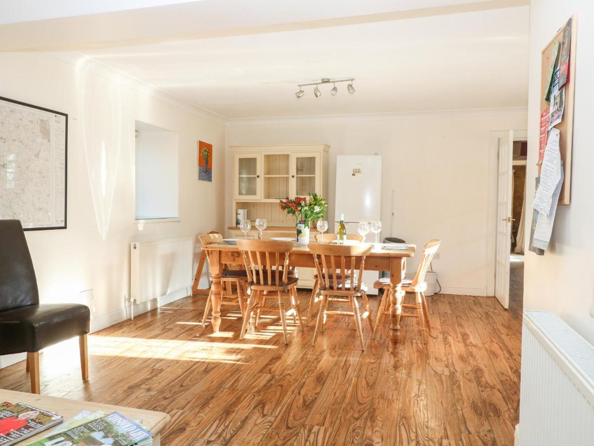 Stone Wheel Cottage Hook Norton Экстерьер фото