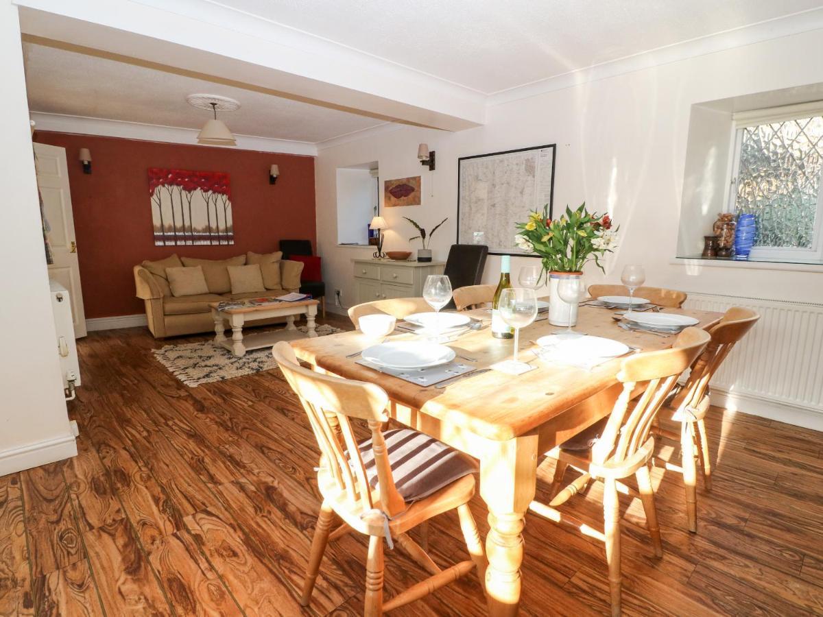 Stone Wheel Cottage Hook Norton Экстерьер фото